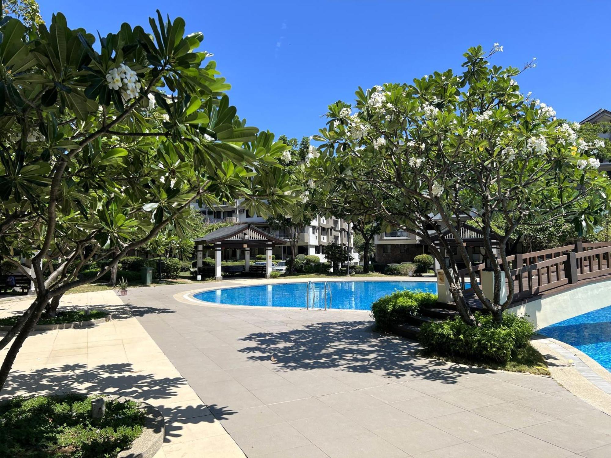 Stunning 2Br Apt, 65 Sq M Netflix At Rosewood Pointe Residences Near Bgc Manila Kültér fotó