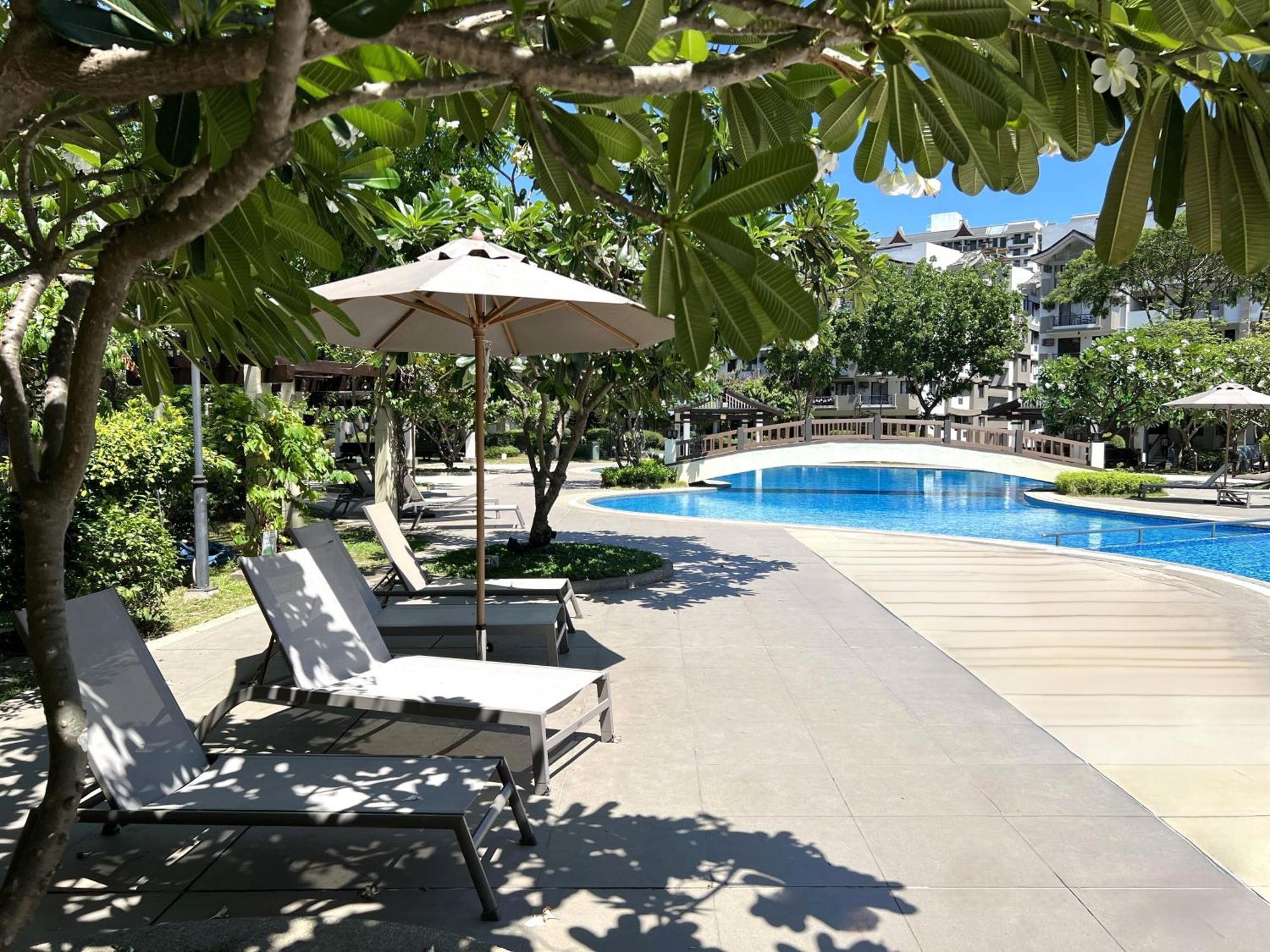 Stunning 2Br Apt, 65 Sq M Netflix At Rosewood Pointe Residences Near Bgc Manila Kültér fotó