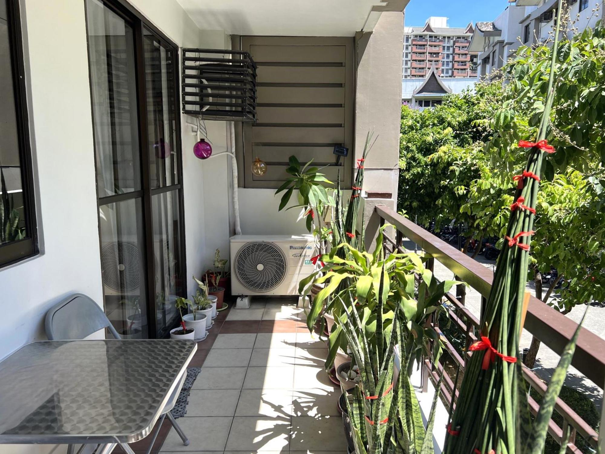 Stunning 2Br Apt, 65 Sq M Netflix At Rosewood Pointe Residences Near Bgc Manila Kültér fotó
